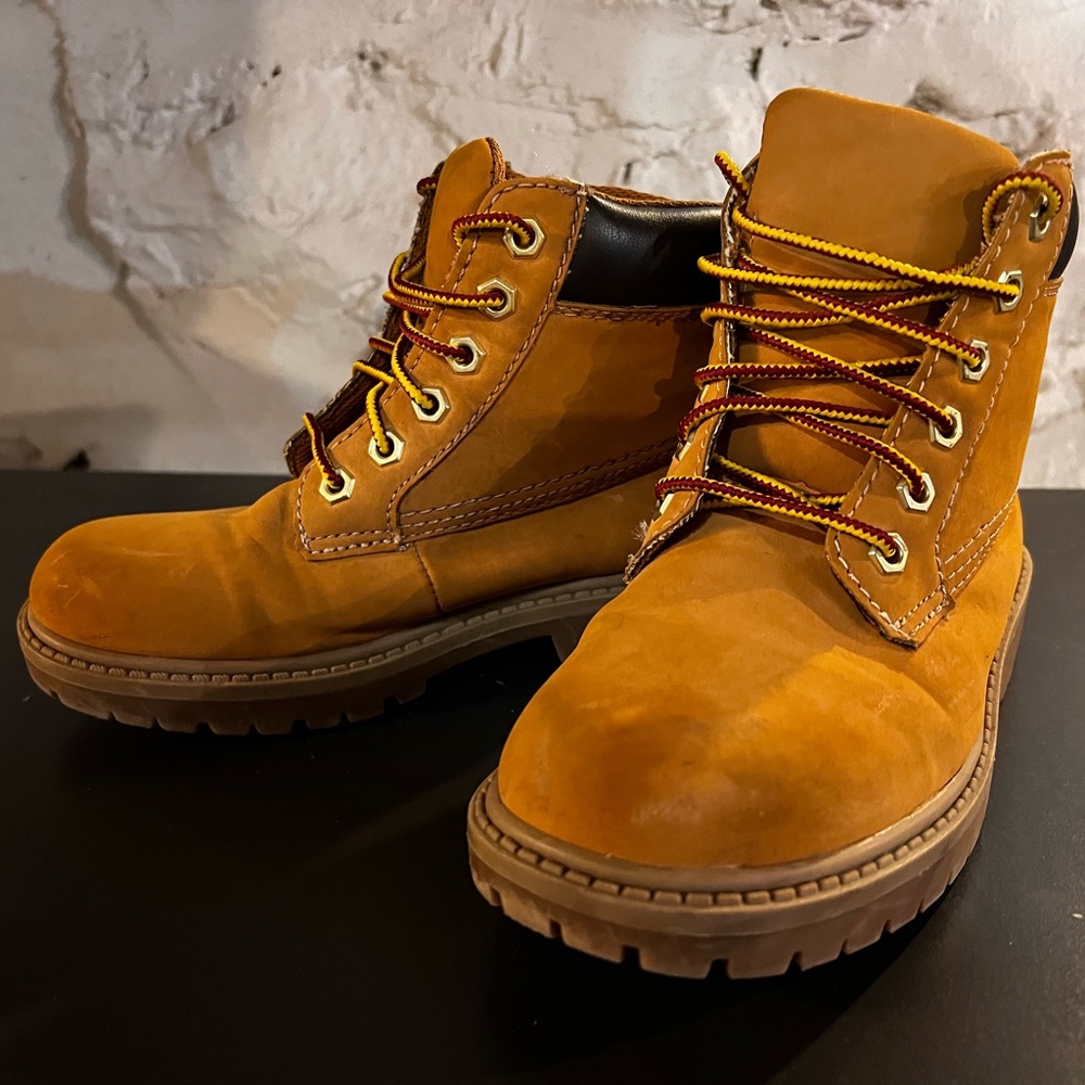 Eddie Bauer youth work boots.